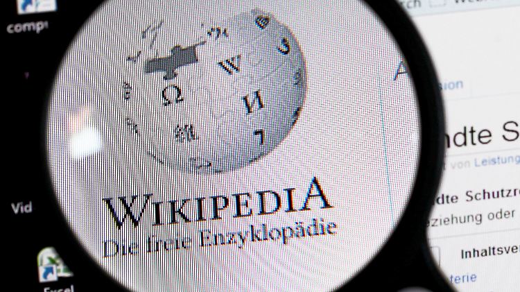 "Massiver und sehr breit angelegten" Angriff: Für mehrere Stunden nahmen die Angreifer Wikipedia vom Netz.