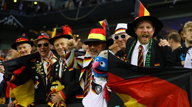 Deutschland-Fans beim Spiel gegen die Niederlande.