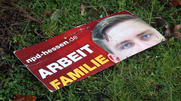 Der NPD-Funktionär wurde einstimmig gewählt, nachdem es keinen anderen Kandidaten gab.