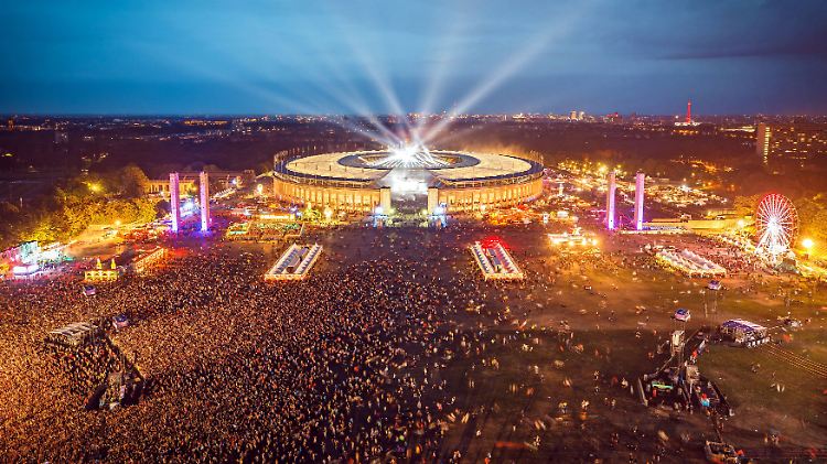 Das Olympia-Gelände entpuppt sich als guter Festival-Ort.
