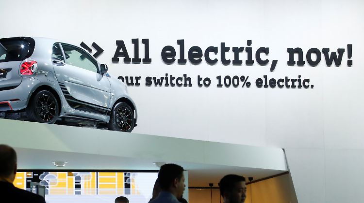 Die Hersteller trommeln auf der IAA für ihre neuen E-Autos - so wie Smart.