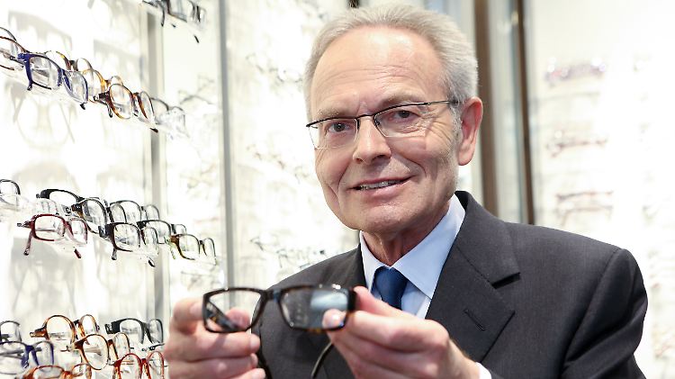 Sein Imperium schuf der Optiker aus dem Nichts.
