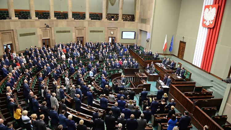 Der Sejm wird voraussichtlich am Mittwoch letztmalig zusammentreten.