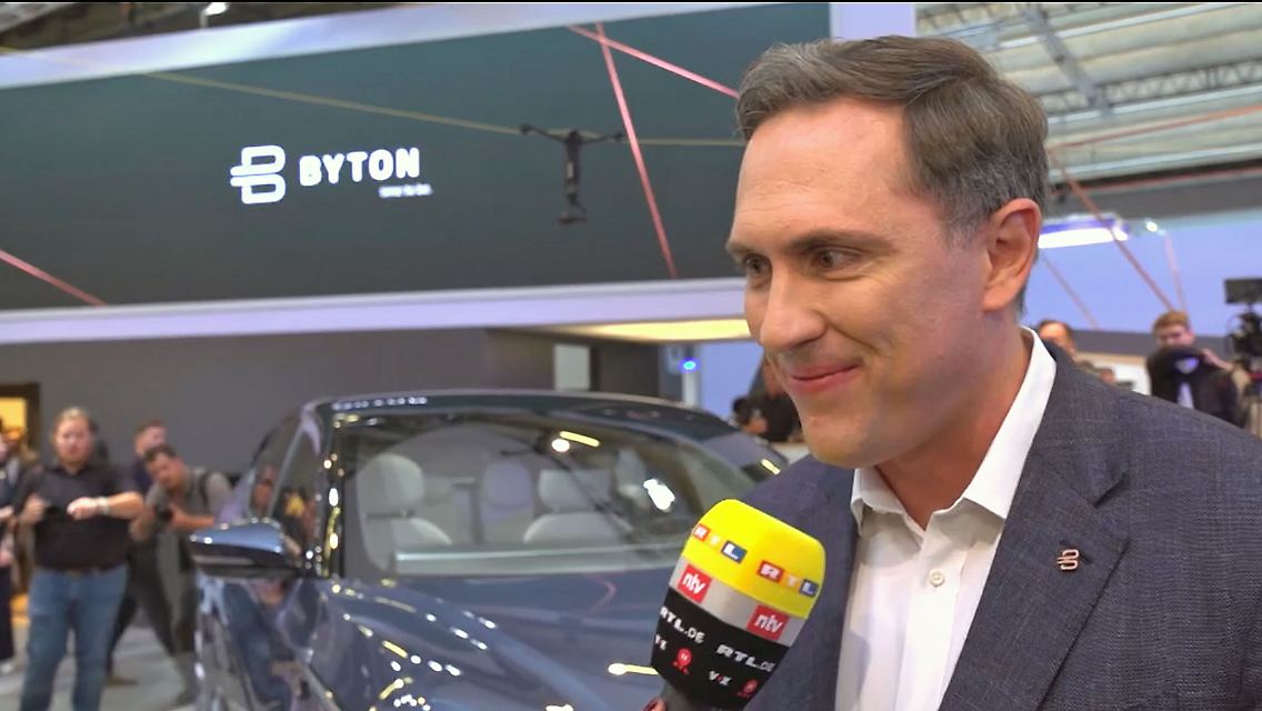 ITVKirchertByton.jpg