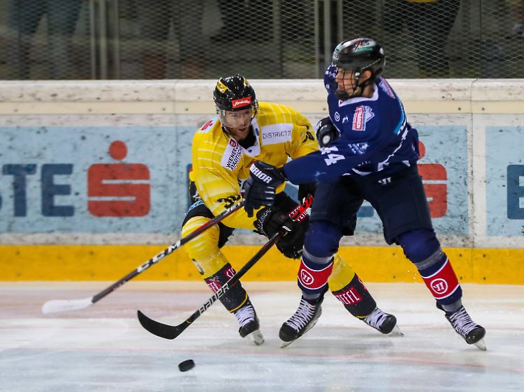 Im Eishockey gilt: Wer unter 18 ist, muss das Schutzgitter am Helm tragen - so wie Lukas Reichel.