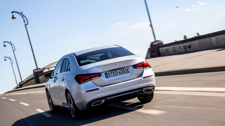 Bis zu 50 Kilometer sind mit dem Mercedes A 250 e rein elektrisch locker zu schaffen.