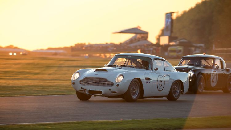Nur in Goodwood fahren Oldtimer noch echte Rennen.