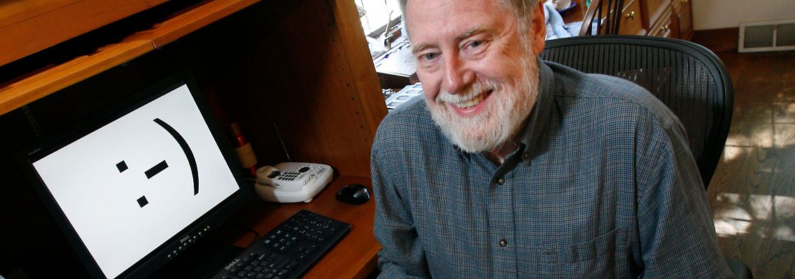 Da lächelt Mr. Fahlman: Der US-Informatiker hat das Emoticon erfunden.
