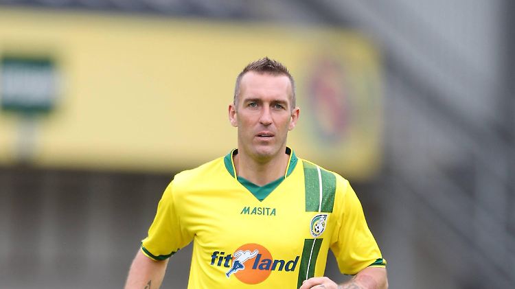 Fernando Ricksen im Trikot von Fortuna Sittard.