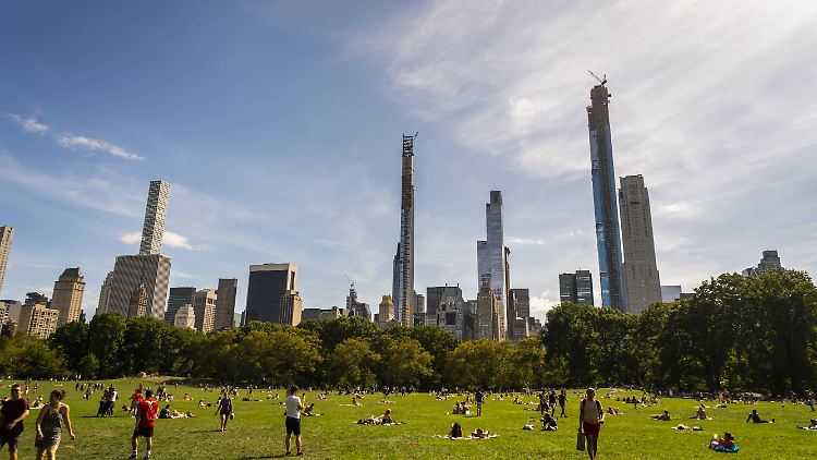 Der Central Park soll bald ein neues Freibad bekommen.