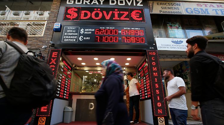 Im Sommer 2018 ging es für die türkische Lira steil bergab.