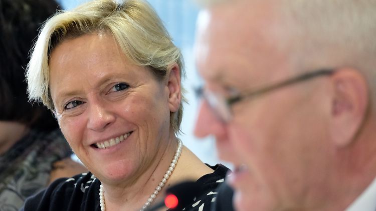 In der Rolle der Juniorpartnerin: CDU-Spitzenkandidatin Susanne Eisenmann mit dem Ministerpräsidenten Kretschmann.