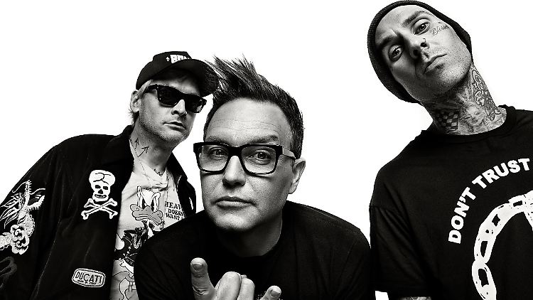 Melden sich mit ihrem achten Studioalbum zurück: Blink-182.