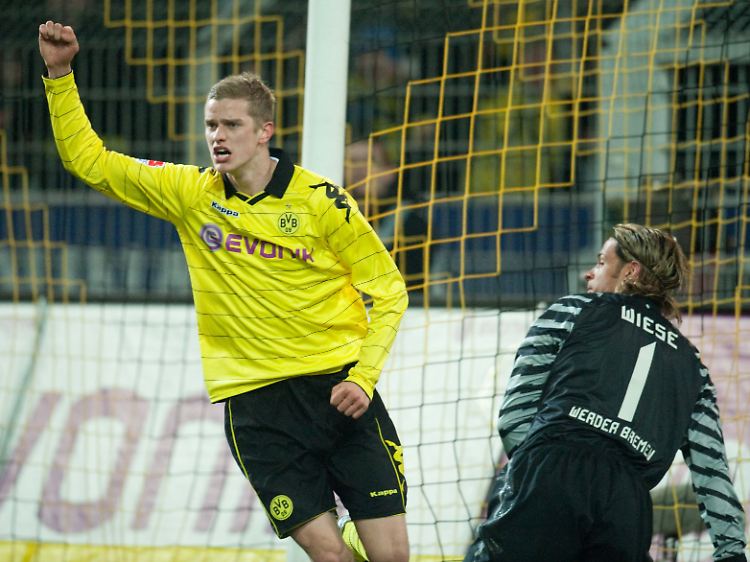 Mittelfeldstratege Sven Bender ist gegen Stuttgart definitiv nicht dabei. Wer ihn ersetzt, ist noch offen.
