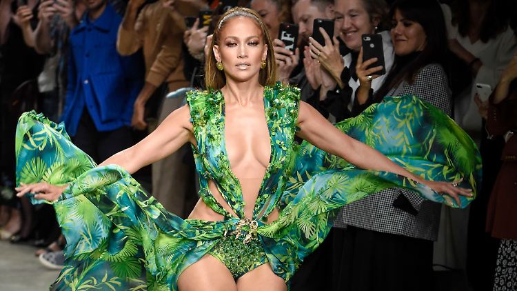 Beim Auftritt von Jennifer Lopez hielt es die Zuschauer nicht auf den Sitzen.