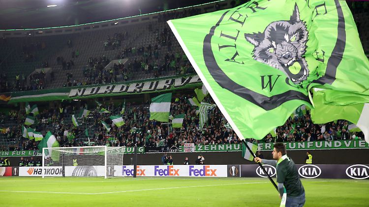 Die große Fan-Euphorie bleibt beim VfL Wolfsburg trotzt guter Leistungen bislang aus.