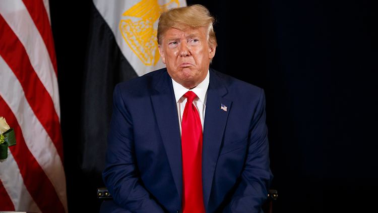 Trump könnte über ein Telefonat mit dem ukrainischen Präsidenten stolpern.