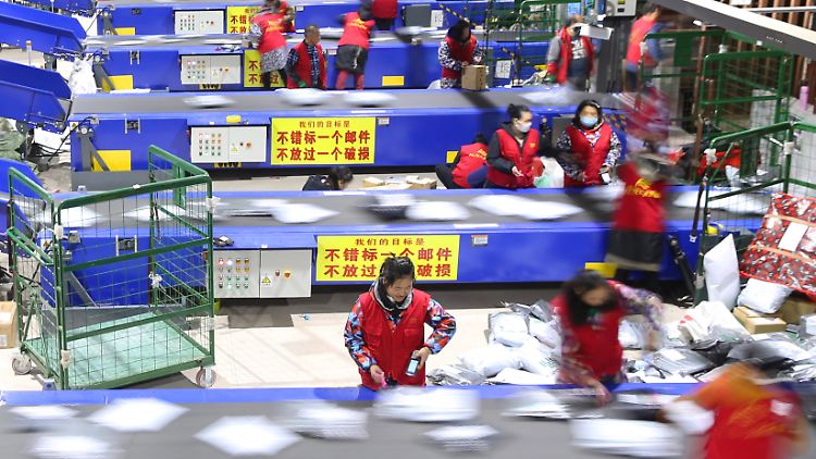 Von Ladekabeln bis Putzlappen: Was aus China verschickt wird, ist oft preiswert.