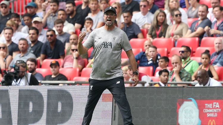 Jürgen Klopp hofft inständig, dass die Premier League nicht doch noch abgebrochen wird und dass er endlich mit seinem FC Liverpool Meister werden kann.