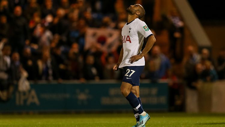 Frust bei den Spurs: Ein Viertligist verwehrt ihnen den Einzug ins Achtelfinale. Und Lucas Moura verschießt einen Elfmeter.