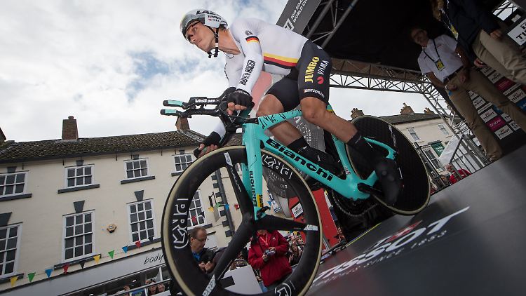 Tony Martin ist als viermaliger Weltmeister schwer enttäuscht vom Rennausgang.