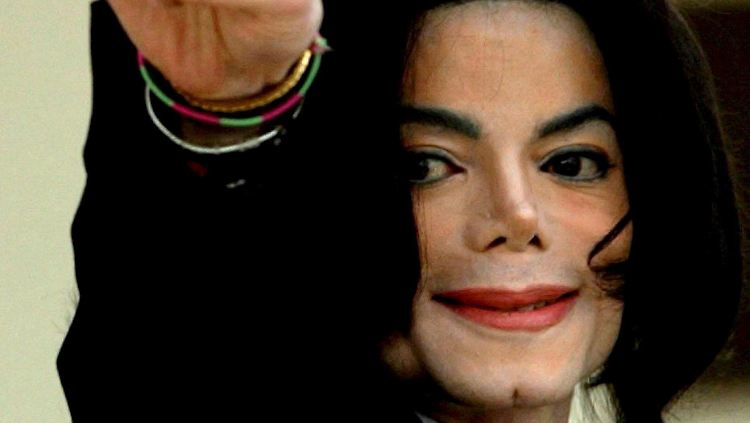 Er kommt auch zehn Jahre nach seinem Tod nicht zur Ruhe: Michael Jackson.