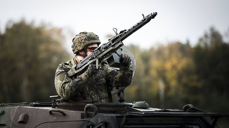 Sechs Maschinengewehre des Typs MG3 sind nach wie vor verschwunden.