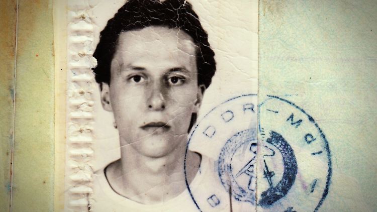 Als 15-Jähriger wurde Christian Ahnsehl zum inoffiziellen Mitarbeiter der Stasi.