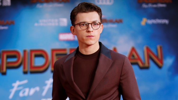 Tom Holland wird ein drittes Mal in die Rolle des Spider-Man schlüpfen.