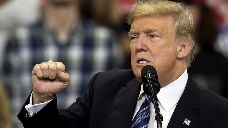 "Große Konsequenzen": Trump wütet gegen Unbekannt.