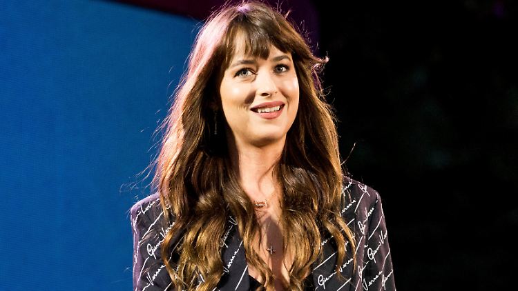 Verliebt, verlobt und bald verheiratet? Dakota Johnson.