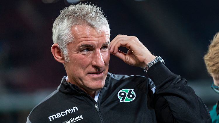 Trainer auf Abruf: Mirko Slomka bei Hannover 96.