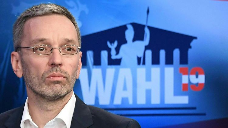 Der ehemalige Innenminister Kickl soll nun neuer FPÖ-Fraktionschef werden. 