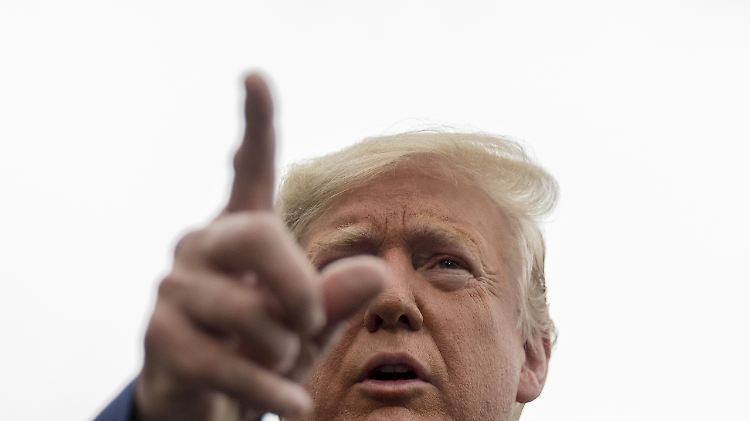 Trump behauptet, Joe Biden und dessen Sohn, Hunter Biden, sollen in China in illegale Aktivitäten verwickelt gewesen sein.