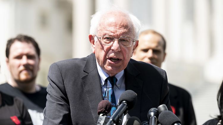 Bernie Sanders wurde nach einem Herzinfarkt operiert.