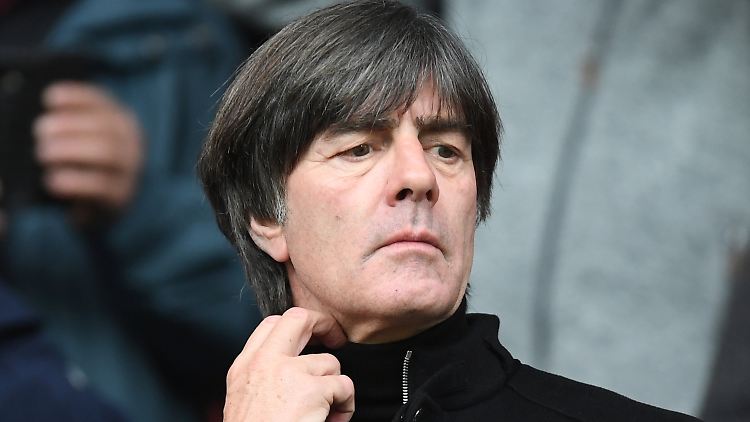 Löws Sorgenfalten werden angesichts von acht Verletzten vor der EM-Quali tiefer.
