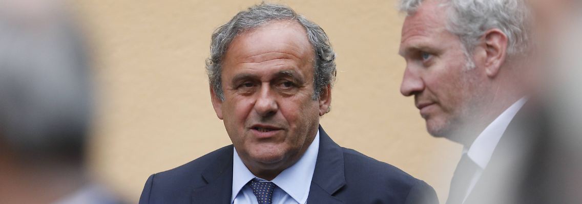 Michel Platini will trotz Korrupions-Ermittlungen zurück in den Fußball.