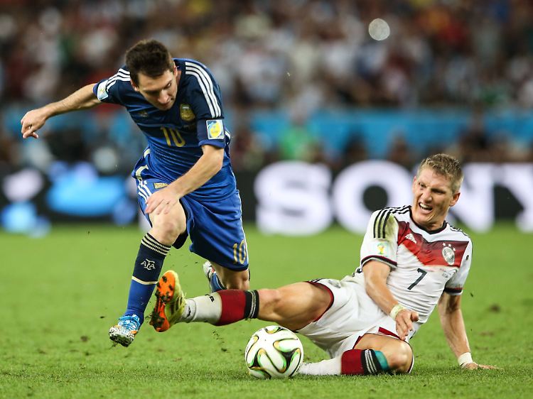 Schweinsteiger nahm es auch mit Messi auf - mit Bravour.