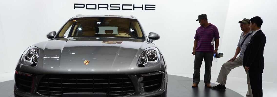 Besonders gefragt waren den Angaben zufolge die SUV-Modelle Cayenne und Macan.