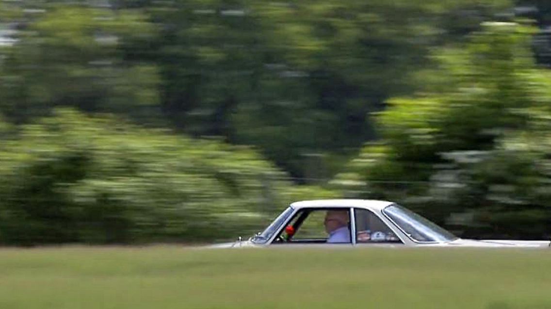 BMW 700.JPG