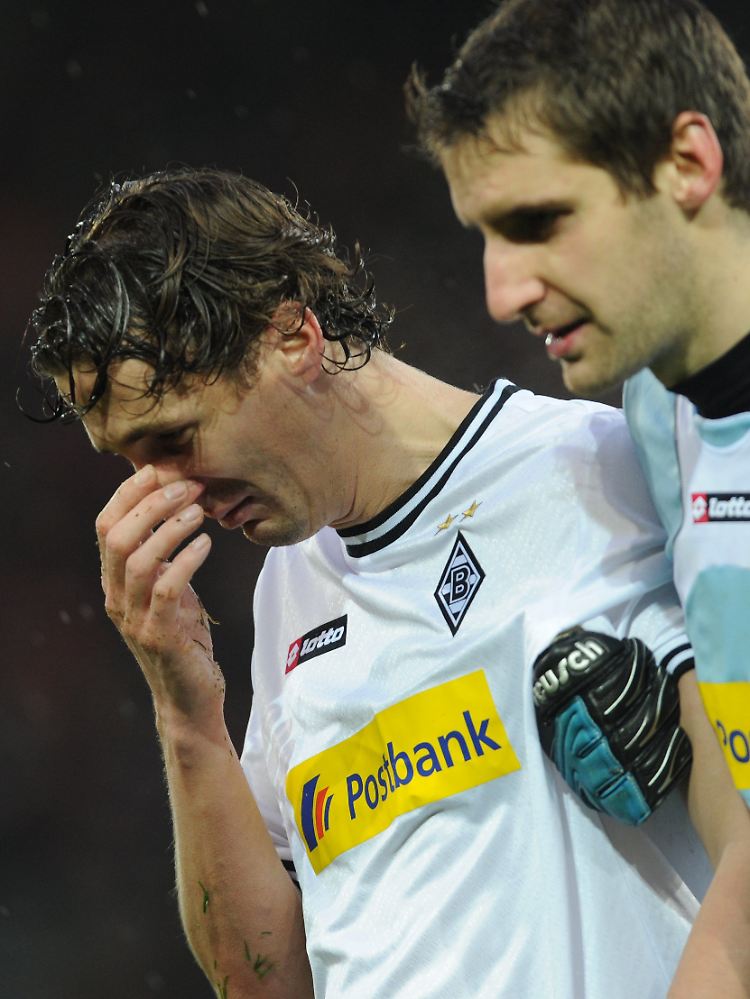 Gladbacher Pechvolge: Roel Brouwers war am 0:1 beteiligt und nach 41 Minuten vorzeitig außer Gefecht gesetzt.