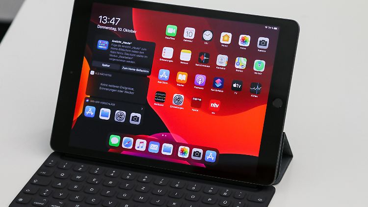 Am neuen iPad haften jetzt auch Tastatur-Covers, das Original von Apple ist allerdings sehr teuer.