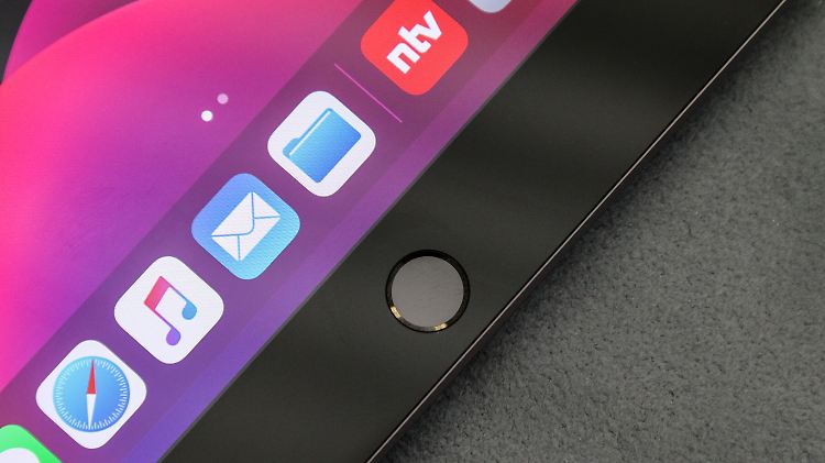 Face ID muss nicht sein, bei iPads ist ein Home-Button mit Fingerabdrucksensor völlig ausreichend.