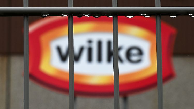 Die Staatsanwaltschaft Kassel ermittelt wegen des Verdachts der fahrlässigen Tötung gegen den Geschäftsführer von Wilke.
