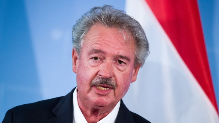 Luxemburgs Außenminister Jean Asselborn warnt die Nato-Staaten davor, sie könnten in den Krieg in Syrien mit hineingezogen werden.