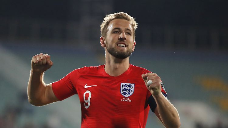 Englands Sturmtank Harry Kane: Am besten noch ein Sieg aus den letzten beiden Spielen, dann ist die EM-Teilnahme gesichert.