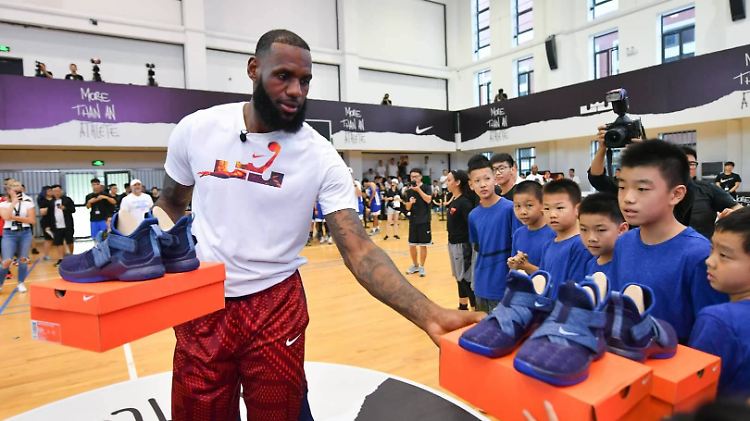 Werbetouren nach China sind für NBA-Star LeBron James finanziell lukrativ.
