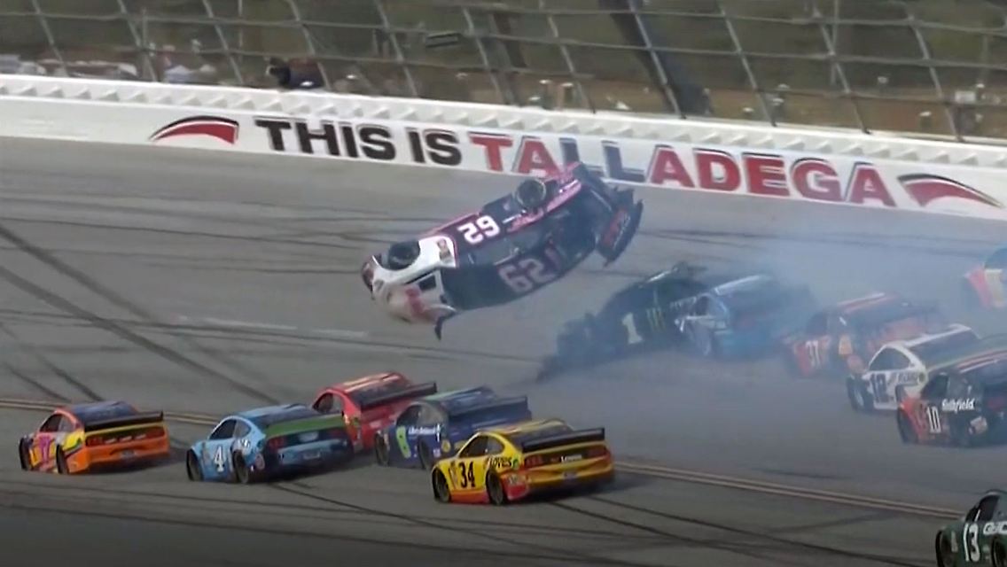 NascarÜberschlag.jpg