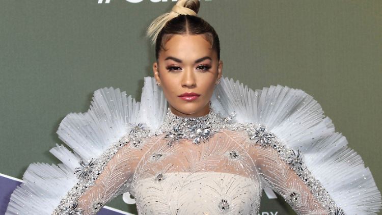 Rita Ora war danach, mal eben ein paar Urlaubsimpressionen zu teilen.