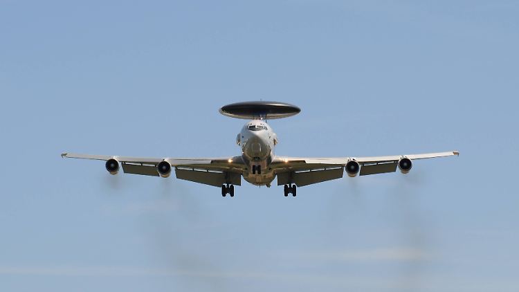 Über Syrien und dem Irak liefern Awacs-Flugzeuge Aufklärungsdaten, die eigentlich IS-Stützpunkte aufdecken sollen.